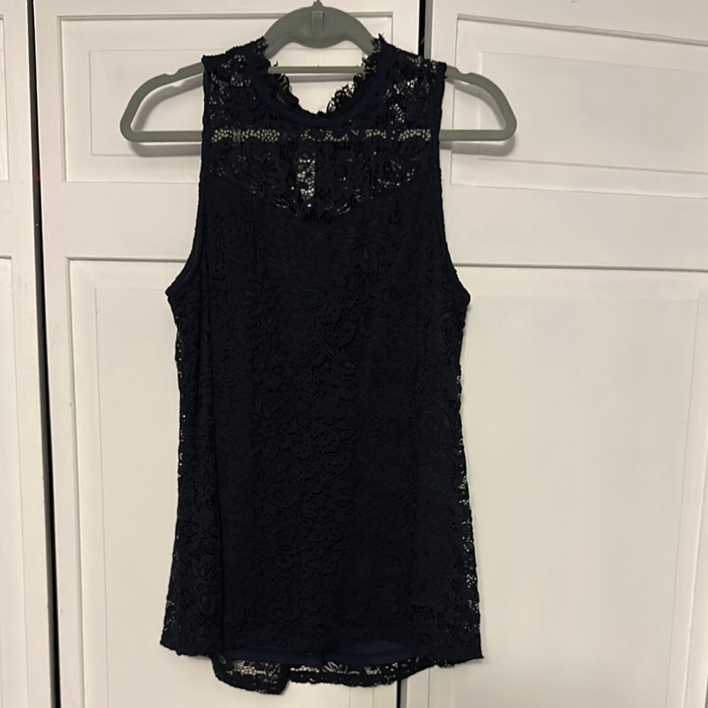 Elegant Navy Blue Lace Sleeveless Top
